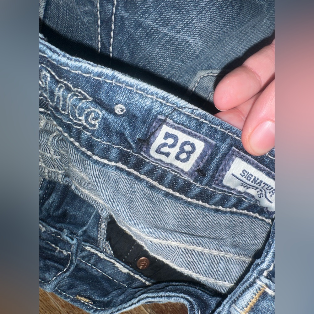 Miss Me Stylish Blue Denim Shorts with Patterned Accents - Picture 3 of 3